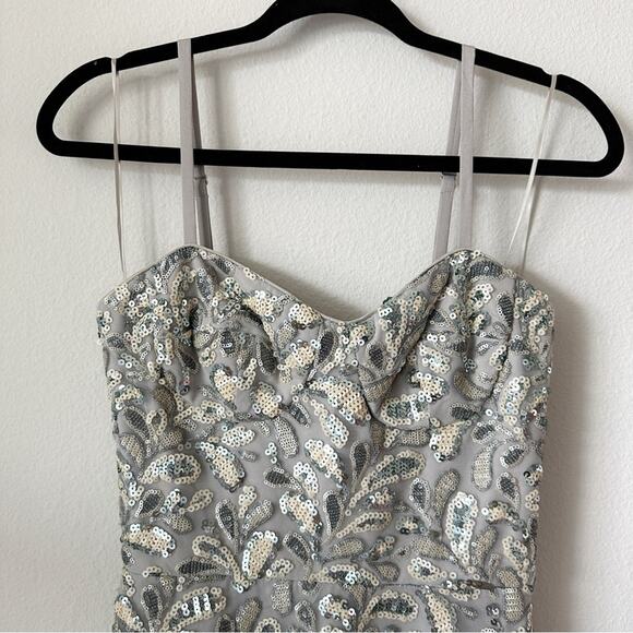 NWT Dress The Population Carlita Sequin Midi Dress in Dove sz XS - Picture 3 of 7